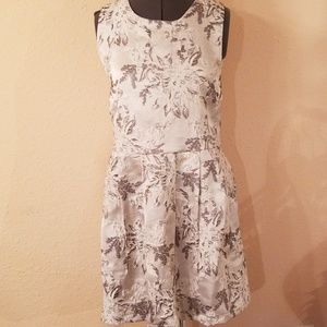 Allen b. Brocade dress a-line silver gray